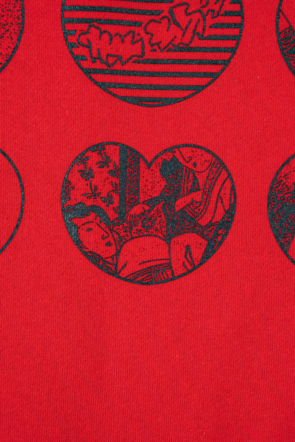 THE WORLD OF MAMEBAN CREW RED