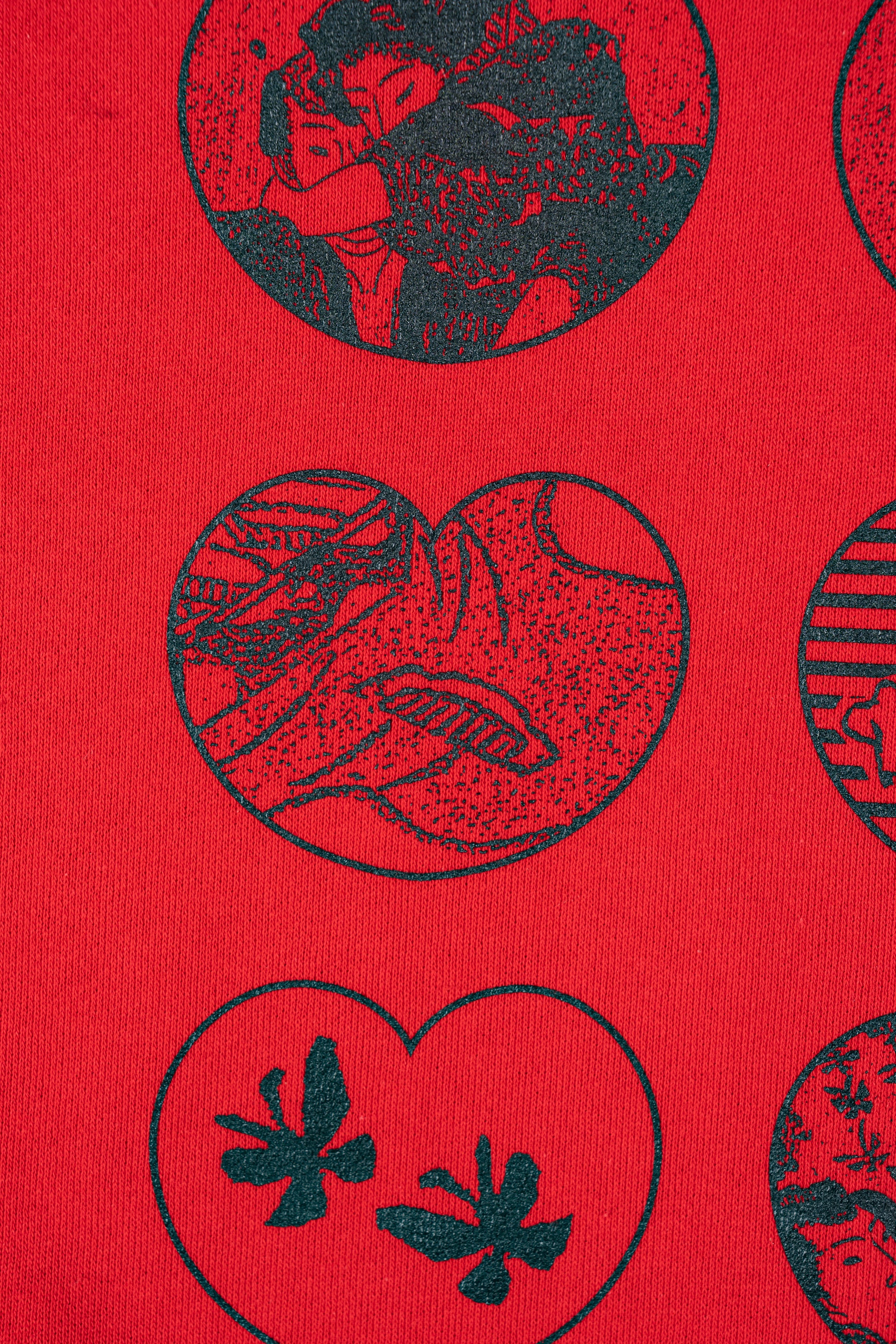 THE WORLD OF MAMEBAN CREW RED